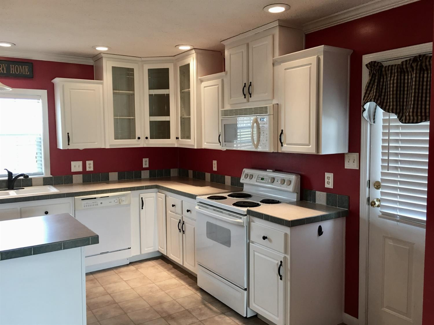 12232 Ironworks Road Winchester, KY 40391 - Photo 13 of 28 Listing Photo