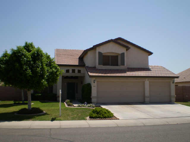 10369 West Piccadilly Road Avondale, AZ 85392 - Photo 2 of 5 Additional Photo