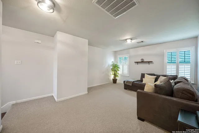 $2,395 | 35 Atwell Park, San Antonio, TX 78254