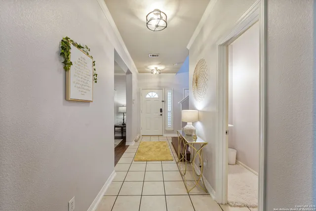 $2,395 | 35 Atwell Park, San Antonio, TX 78254