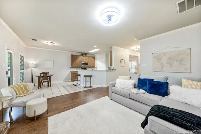 $2,395 | 35 Atwell Park, San Antonio, TX 78254