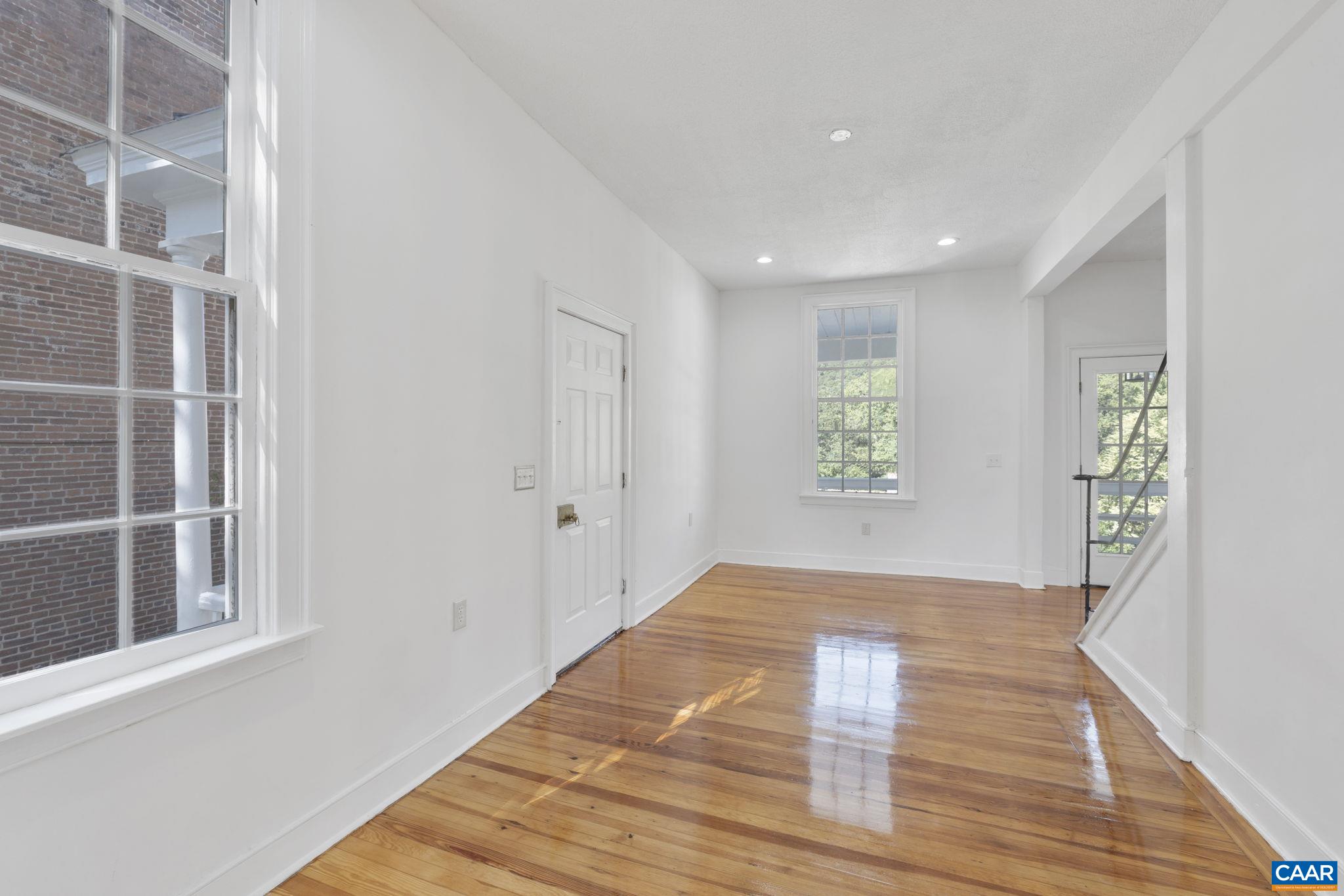 622 Front Street Lovingston, VA 22949 - Photo 15 of 64
