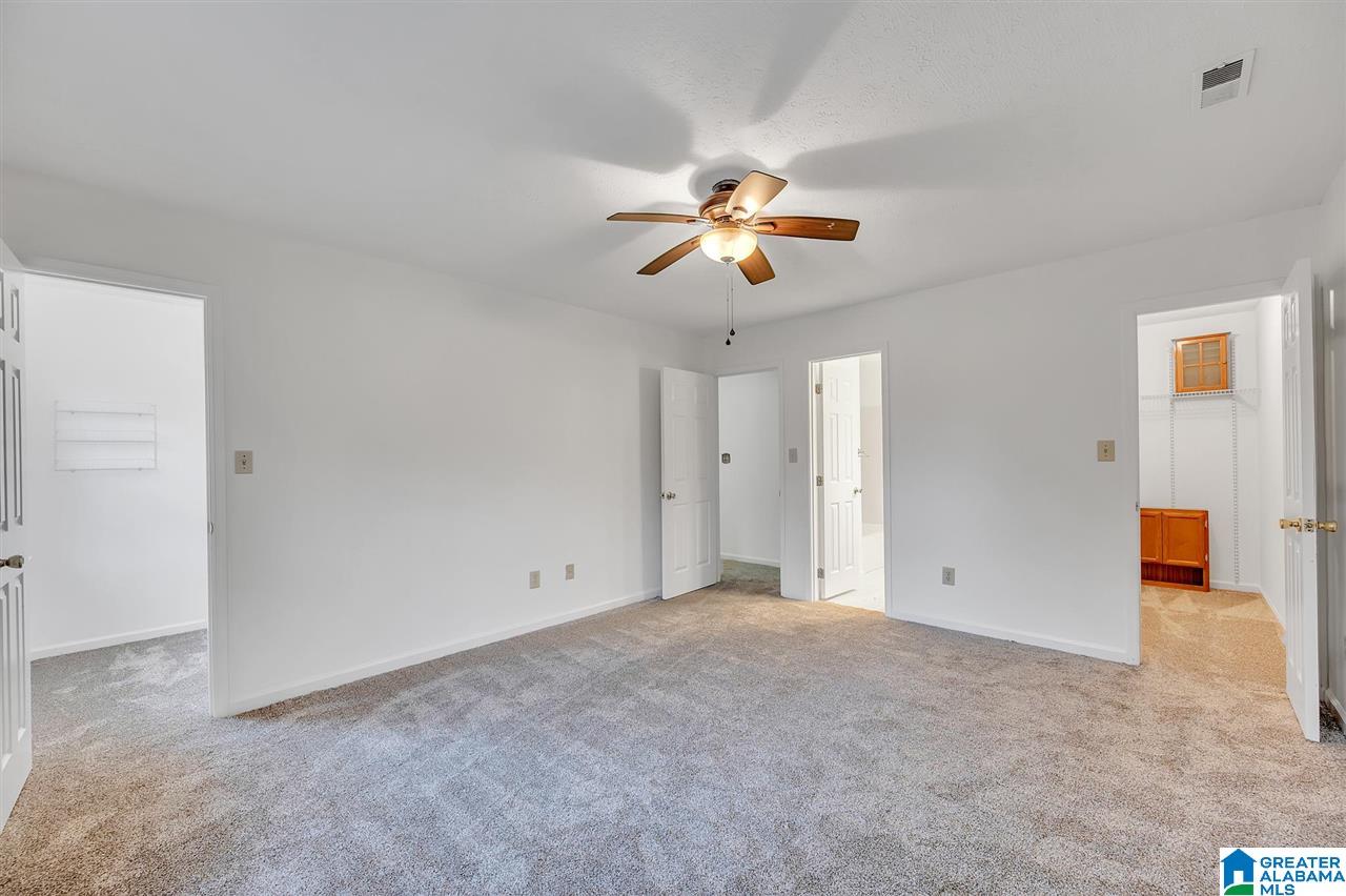 921 Falling Star Lane Alabaster, AL 35007 - Photo 18 of 36