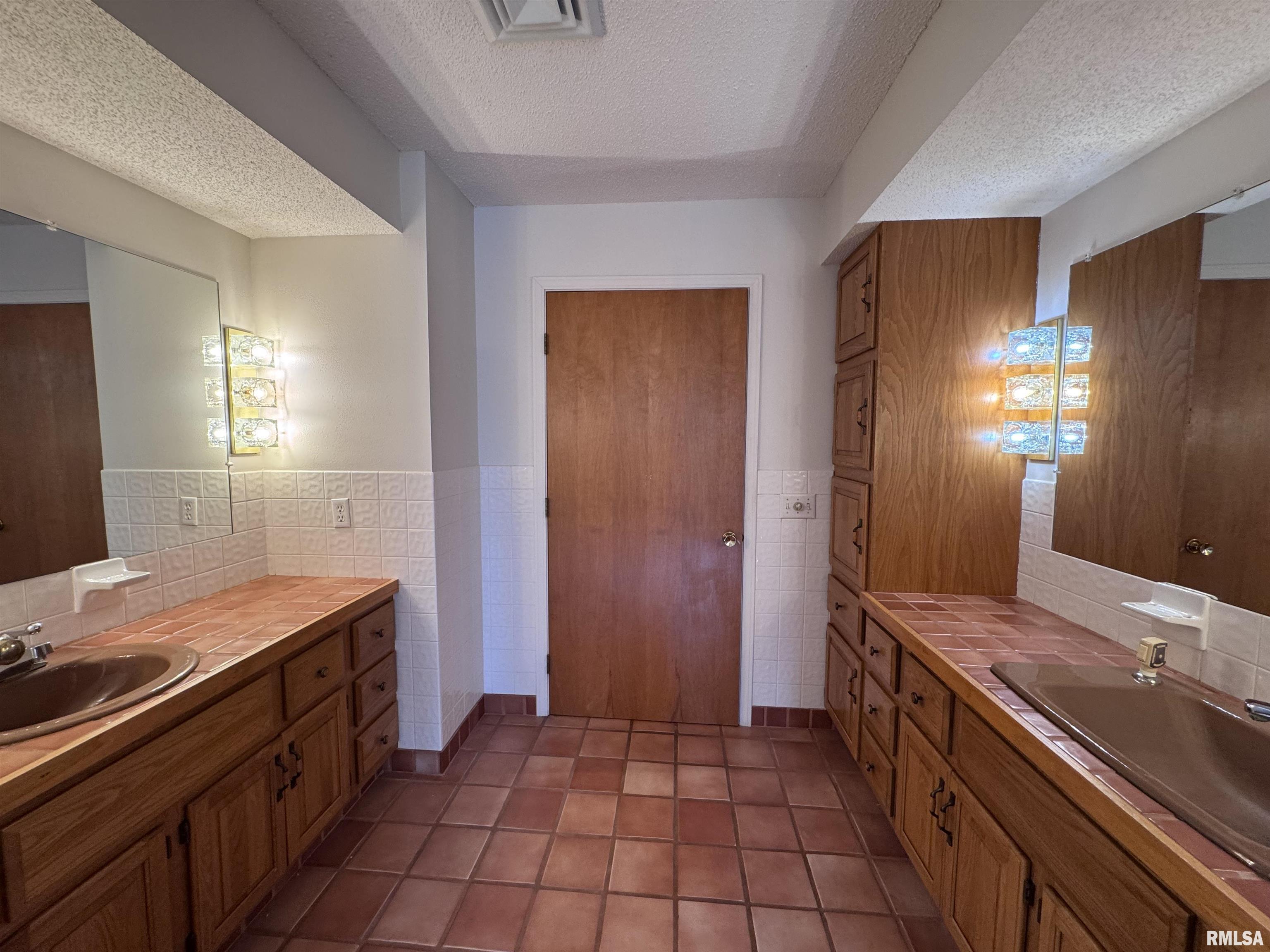 12740 North 1050th Road Macomb, IL 61455 - Photo 26 of 43 Gallery Image 26