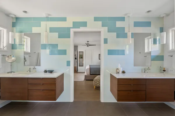 $1,075,000 | 1408 Larkwood Drive, Austin, TX 78723