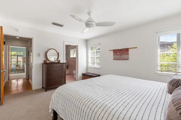 $1,075,000 | 1408 Larkwood Drive, Austin, TX 78723