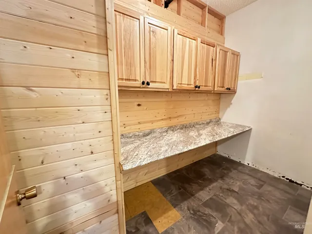 $862,000 | 732 West Walnut Avenue, Genesee, ID 83832