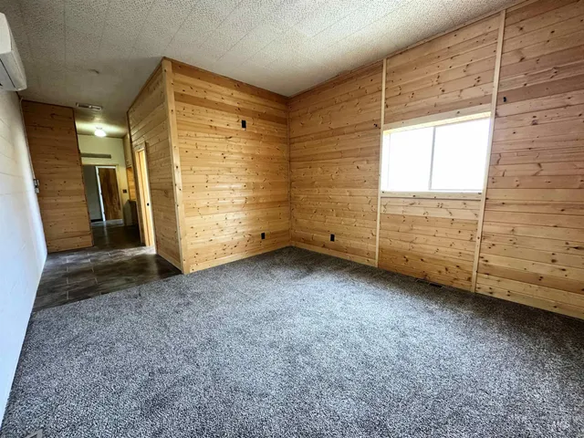 $862,000 | 732 West Walnut Avenue, Genesee, ID 83832