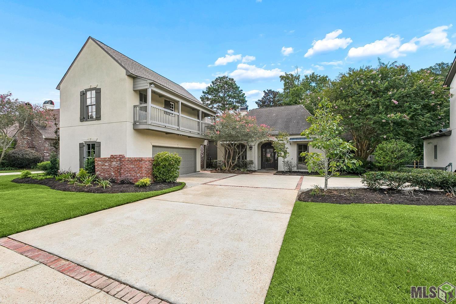 17847 Pecan Shadows Drive Baton Rouge, LA 70810 - Photo 1 of 3