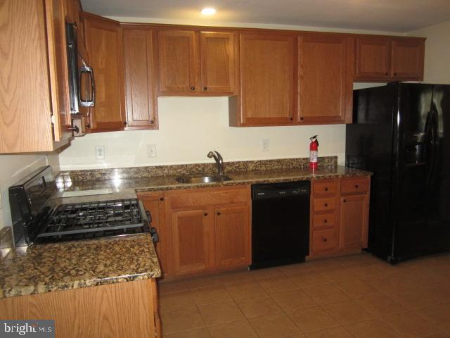 321 Fairview Avenue Hammonton, NJ 08037 - Photo 2 of 12