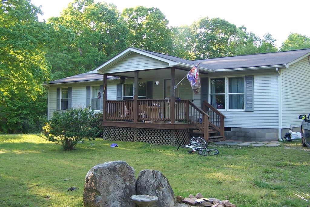 2225 Clover Road La Crosse, VA 23950 - Photo 3 of 15 Gallery Image 3