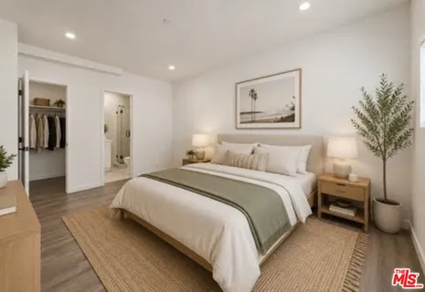 $4,950 | 1254 9th Street, Unit B, Santa Monica, CA 90401