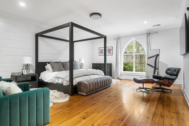 $679,000 | 2813 Central Avenue, Memphis, TN 38111