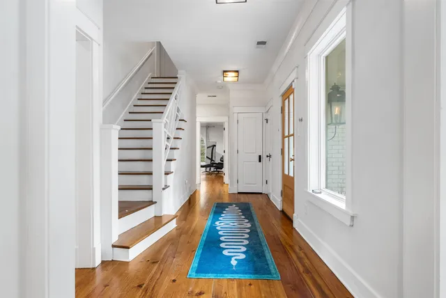 $679,000 | 2813 Central Avenue, Memphis, TN 38111