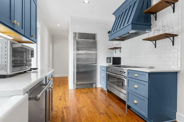 $679,000 | 2813 Central Avenue, Memphis, TN 38111