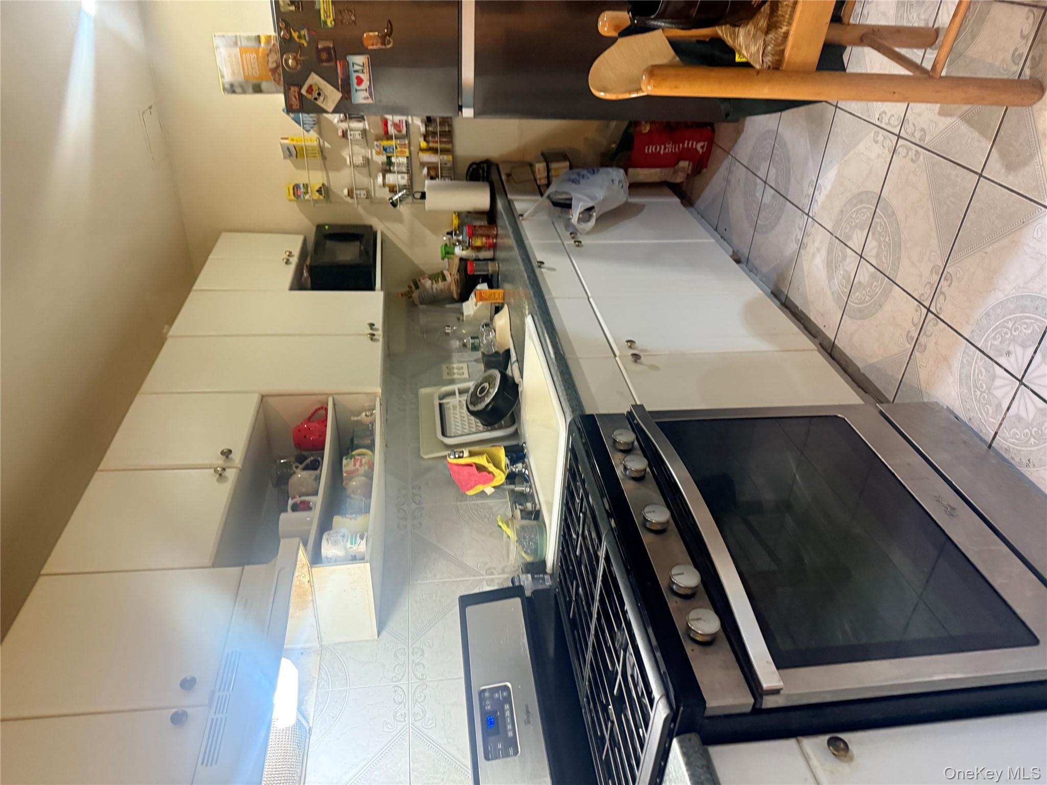 68-13 60th Street Queens, NY 11385 - Photo 24 of 27