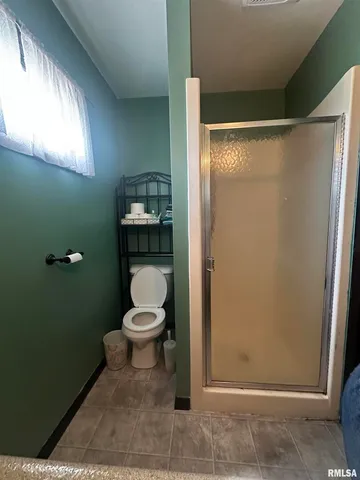 $157,500 | 728 East 4th Street, Flora, IL 62839