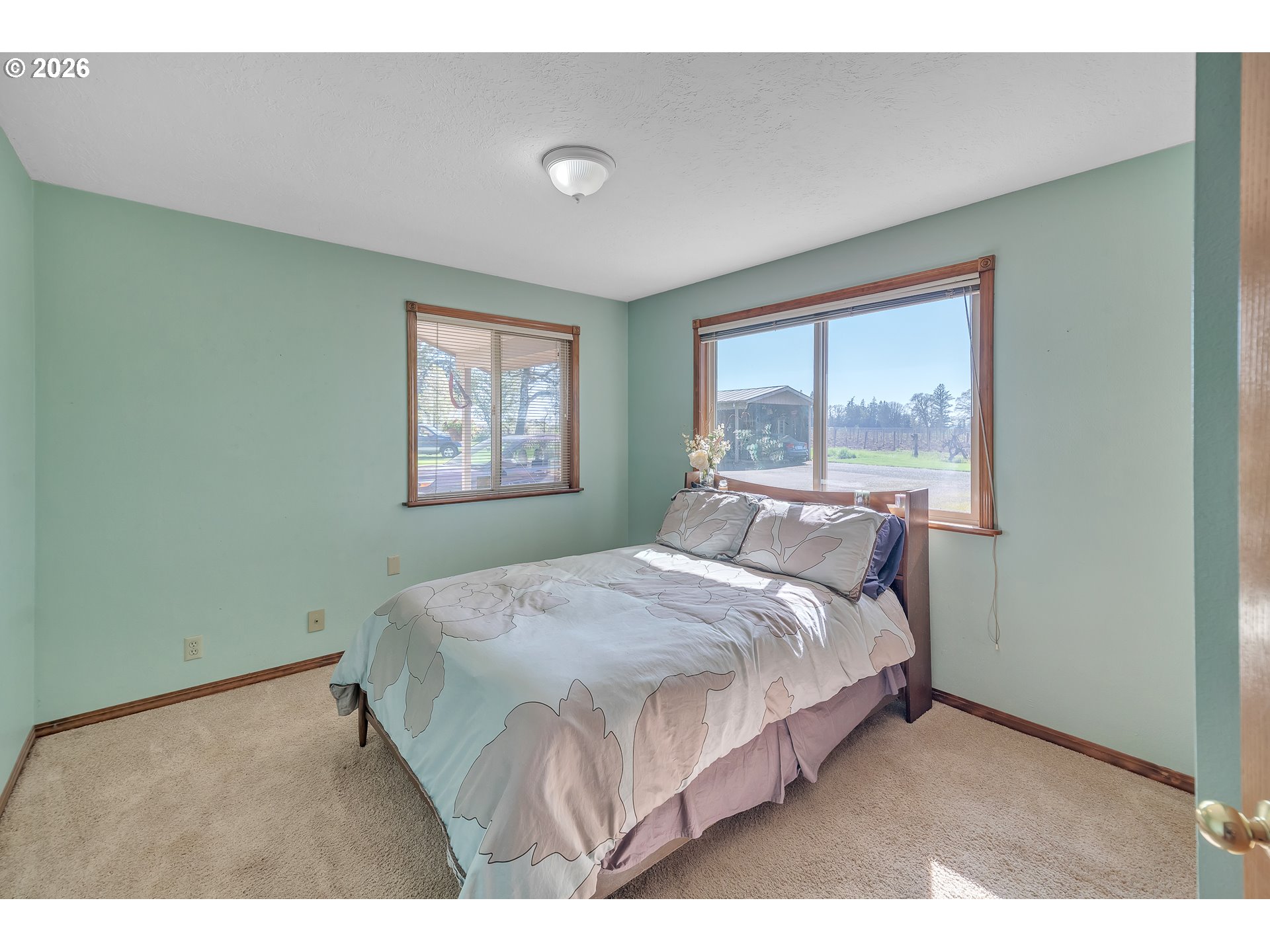 6900 South Schneider Road Canby, OR 97013 - Photo 23 of 32 Bedroom