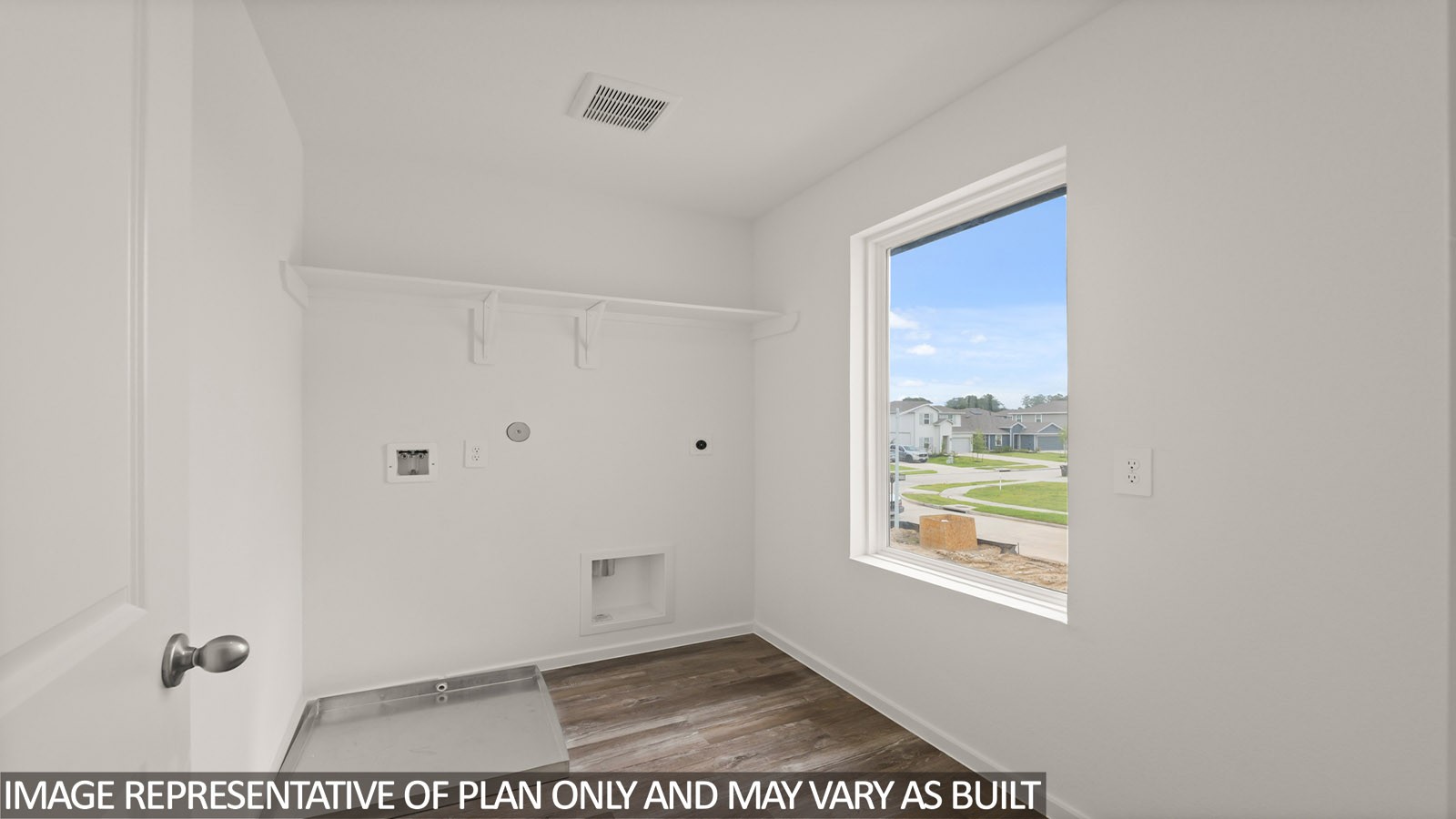 14357 Tawny Street Splendora, TX 77372 - Photo 17 of 24 a view of an empty room and window