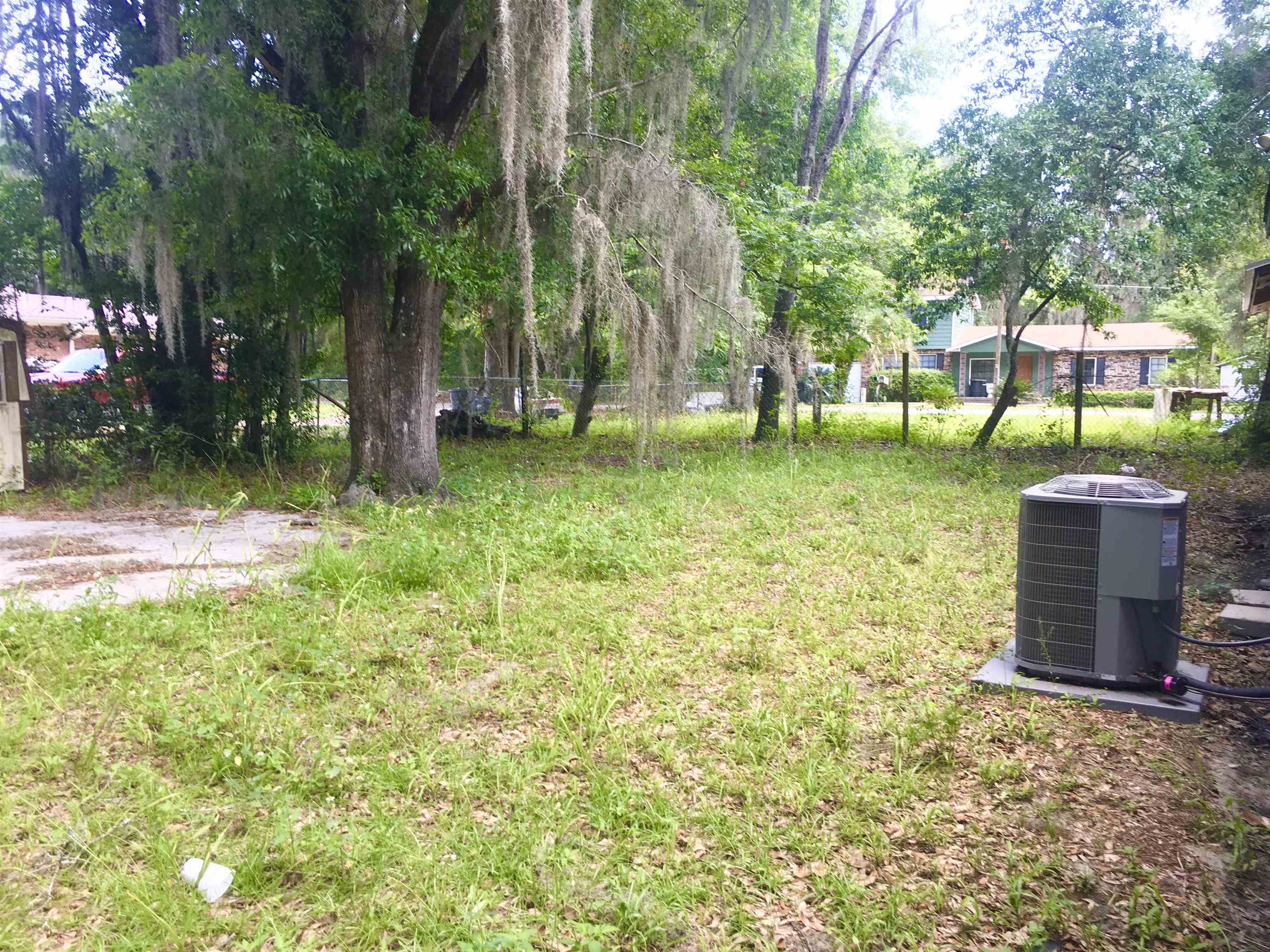 206 2nd Street Perry, FL 32348 - Photo 3 of 11 Gallery Image 3