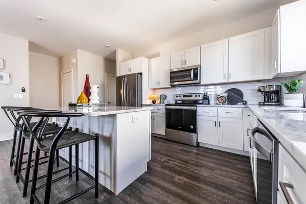 $7,900,000 | 5627 Lenox Avenue, Nashville, TN 37209