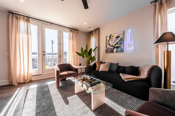 $7,900,000 | 5627 Lenox Avenue, Nashville, TN 37209