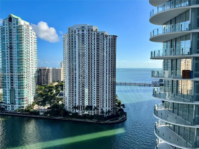 $4,300 | 300 South Biscayne Boulevard, Unit 2006, Miami, FL 33131