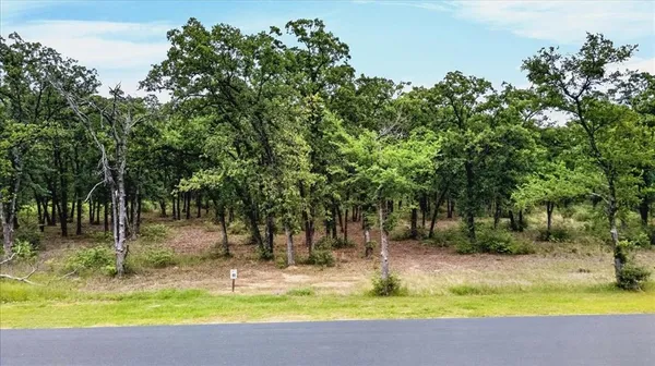 $199,000 | 6944 Lakeshore Way, Malakoff, TX 75148