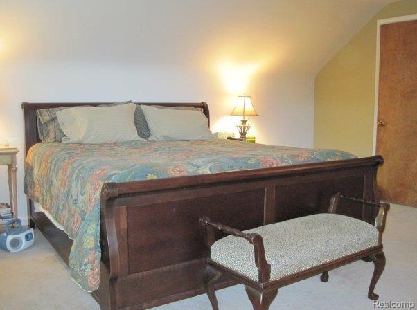 278 Lothrop Road Grosse Pointe, MI 48236 - Photo 13 of 20 2ndFloorBed2d