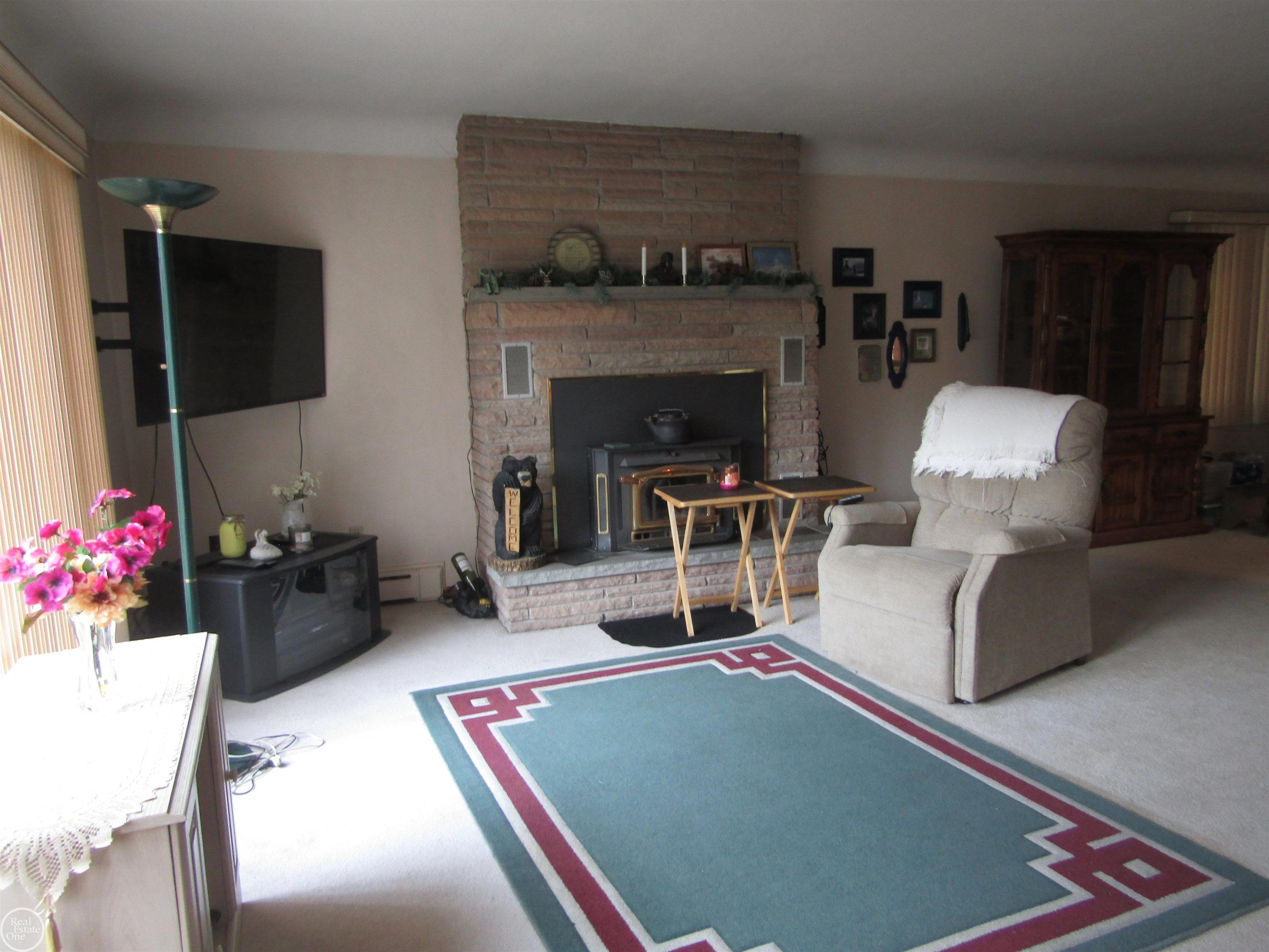 14870 Sharrard Road Allenton, MI 48002 - Photo 25 of 29 50160201-66b74bad-820a-44da-92e1-1cae6b0b99de.JPG