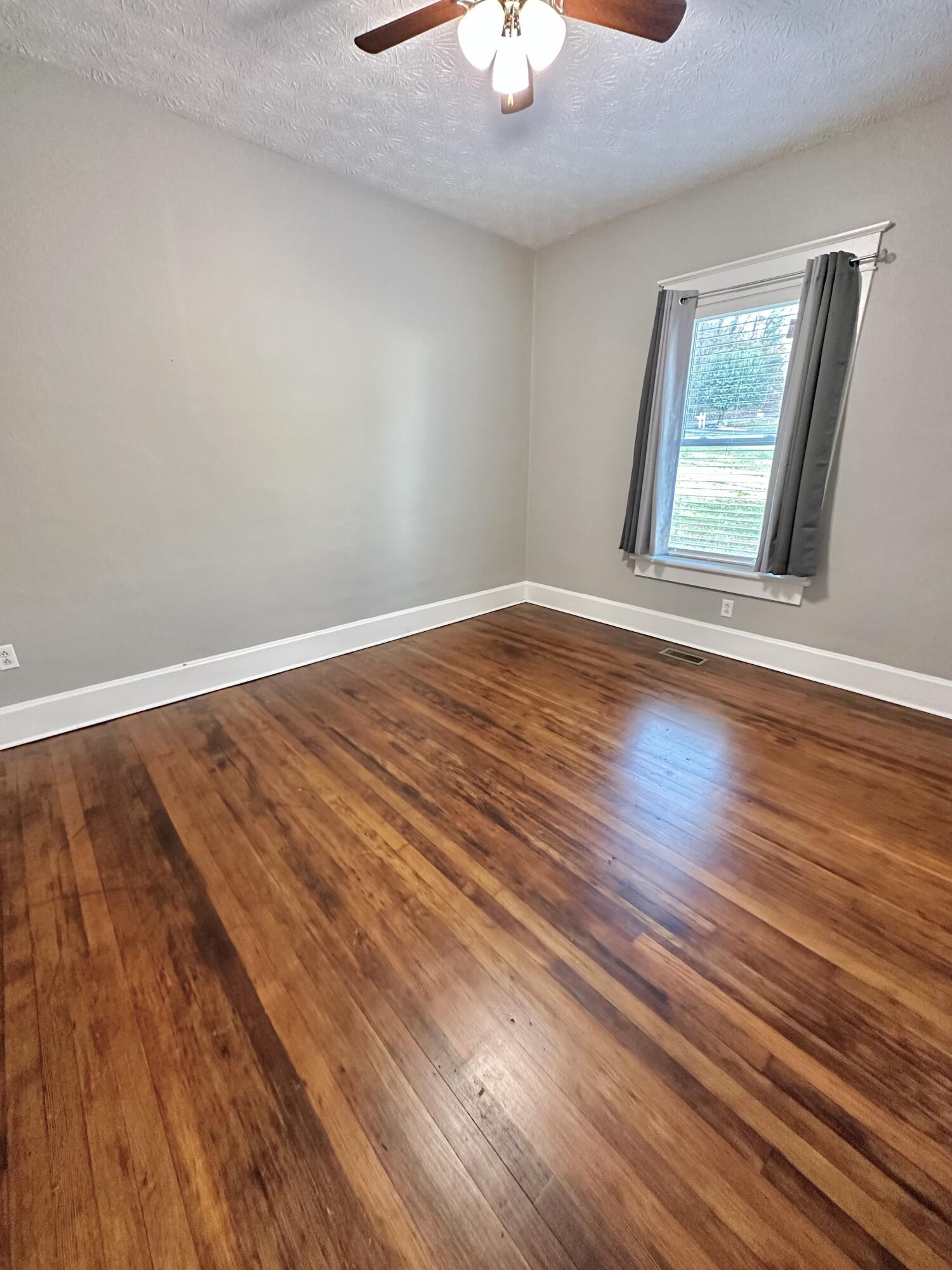 3108 South Pitzer Ridge Road Covington, VA 24426 - Photo 27 of 40 IMG_1138