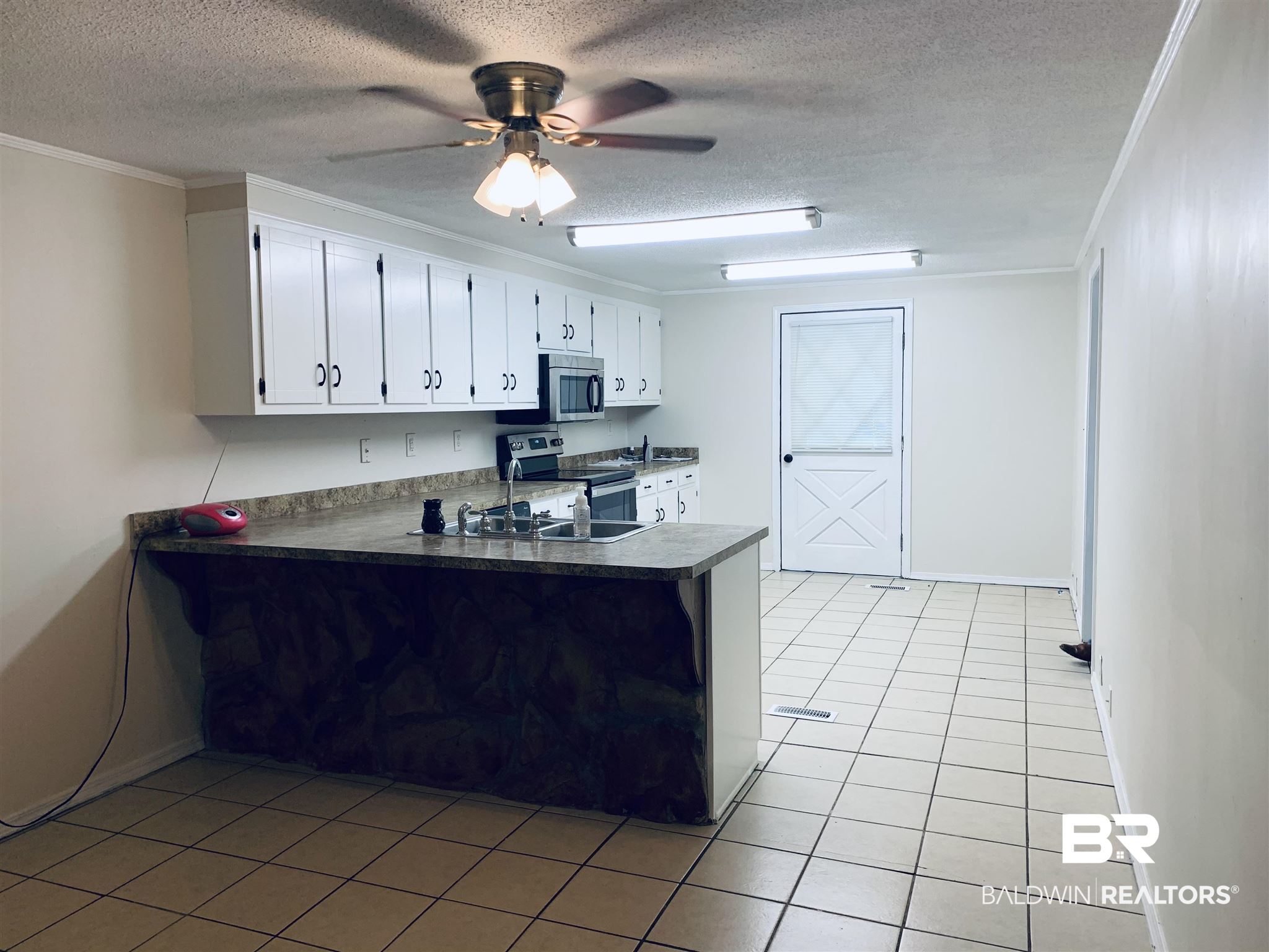 7000 Sharpless Drive North Eight Mile, AL 36613 - Photo 13 of 40