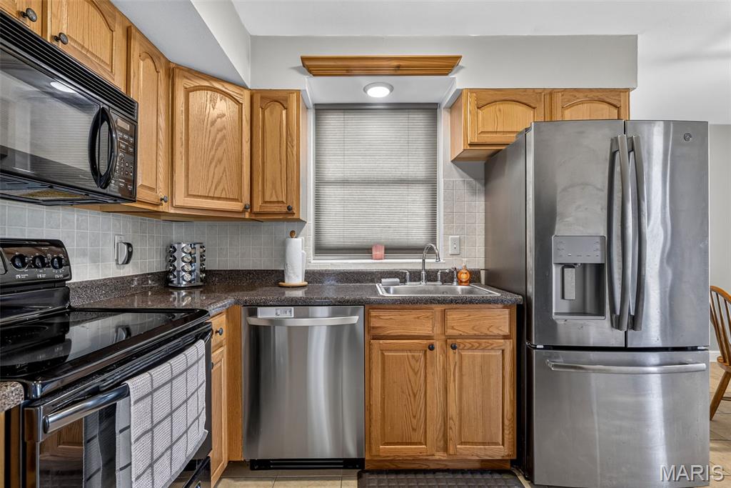 11914 Gravois Road, Unit 7 St. Louis, MO 63127 - Photo 16 of 21 Gallery Image 16
