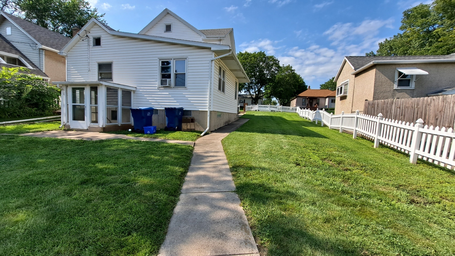 12 7th Street LaSalle, IL 61301 - Photo 16 of 16 a front view of a house with a yard and porch