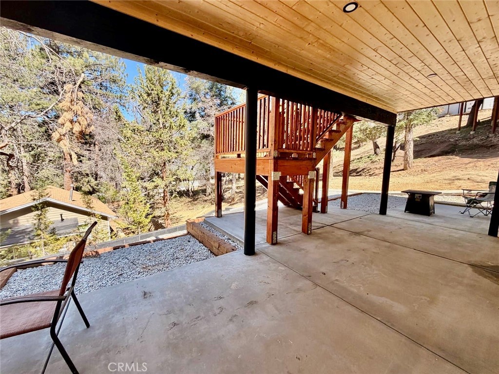 43290 Shasta Road Big Bear Lake, CA 92315 - Photo 25 of 36 a view of outdoor space with seating area