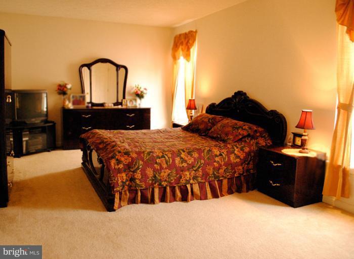 7743 Rotherham Drive Hanover, MD 21076 - Photo 17 of 27 Bedroom (Master)