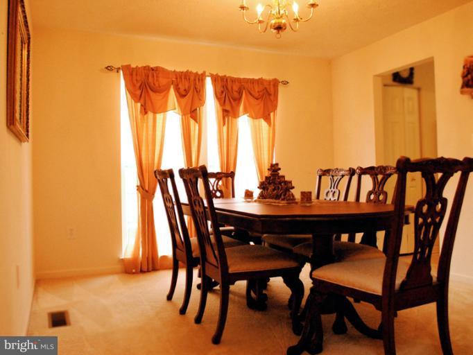 7743 Rotherham Drive Hanover, MD 21076 - Photo 7 of 27 Dining Room