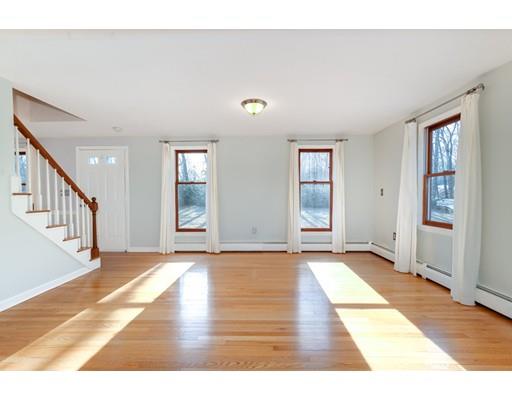 125 Lincoln Road Sutton, MA 01590 - Photo 13 of 25