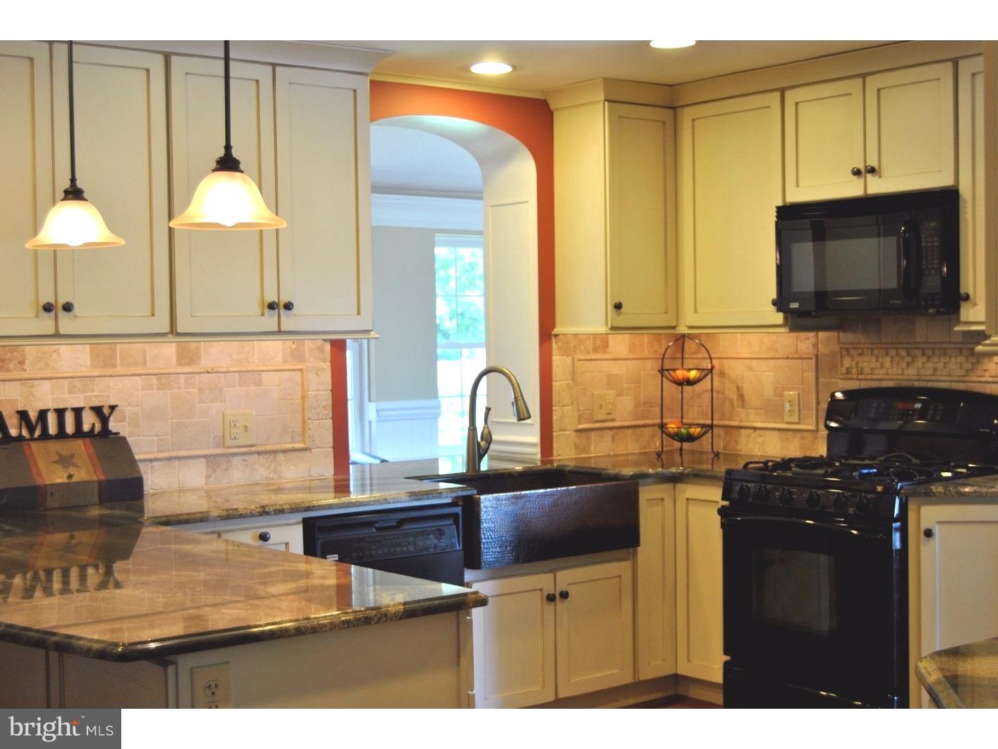 27 Penn Lyle Road Princeton Junction, NJ 08550 - Photo 5 of 20