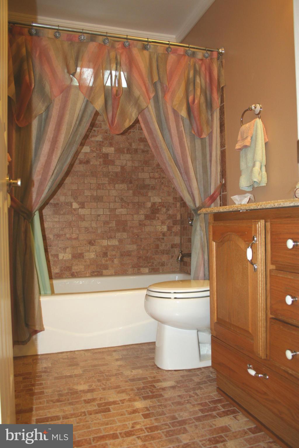 337 Enfield Road Joppa, MD 21085 - Photo 22 of 29 Bath