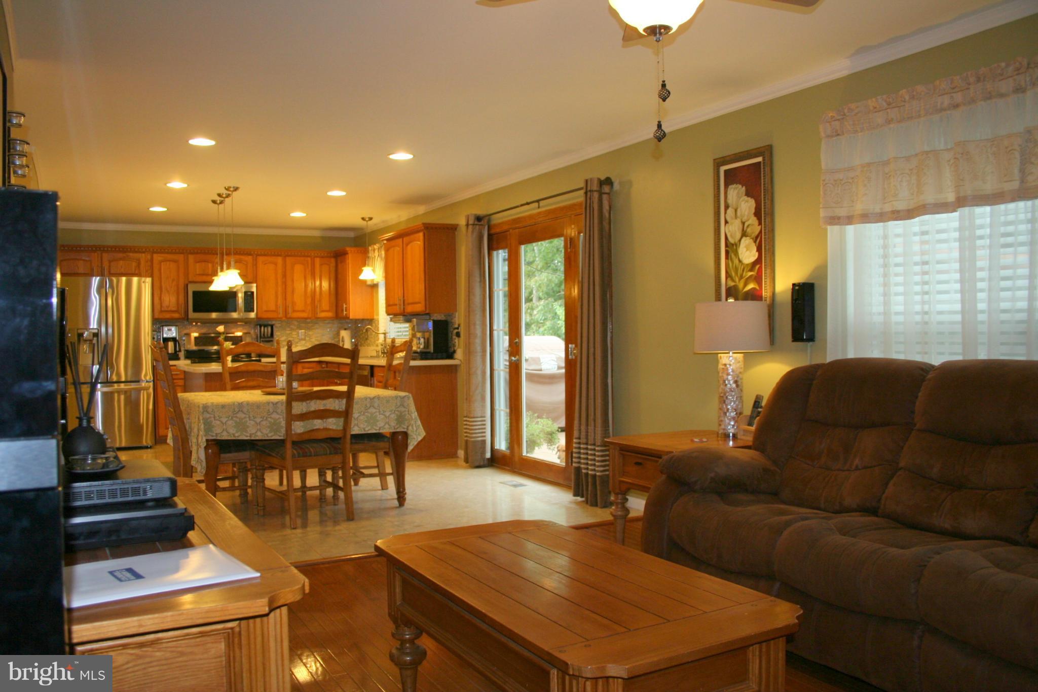 337 Enfield Road Joppa, MD 21085 - Photo 9 of 29 Kitchen
