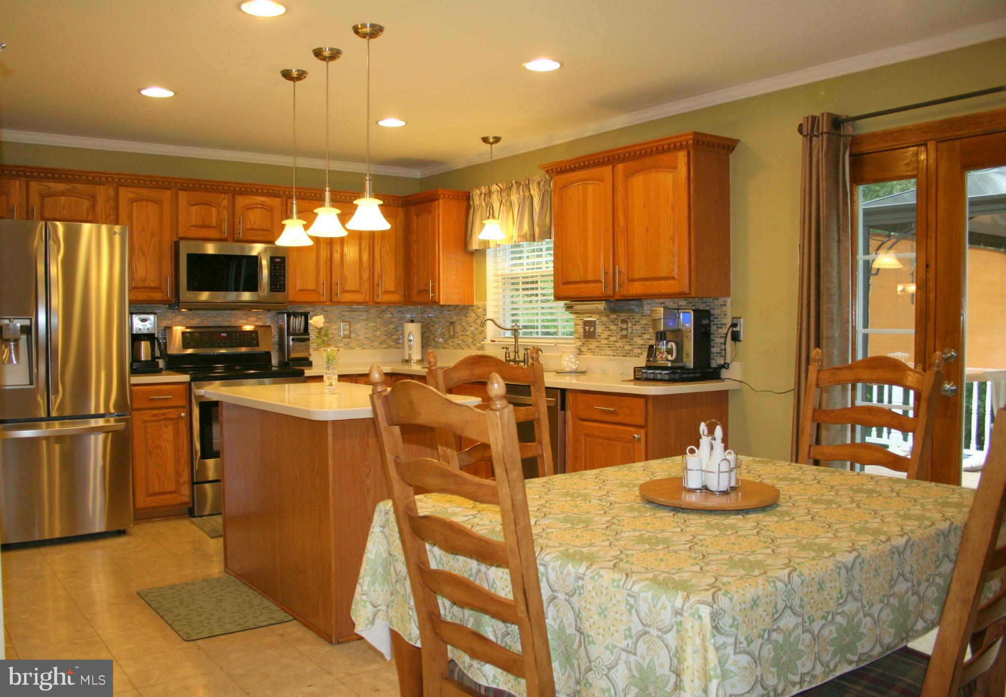 337 Enfield Road Joppa, MD 21085 - Photo 10 of 29 Kitchen