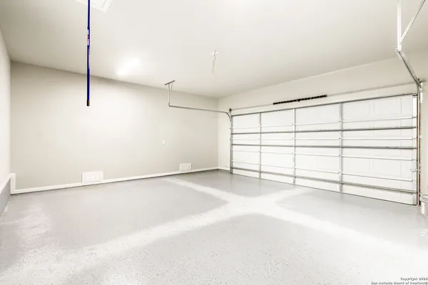 a view of a garage