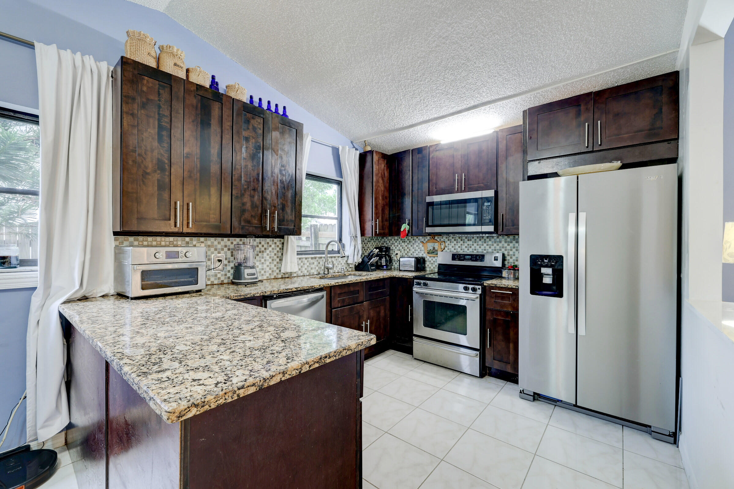 97 Superior Way Stuart, FL 34997 - Photo 6 of 21 08_632a2337_38_39_40_41