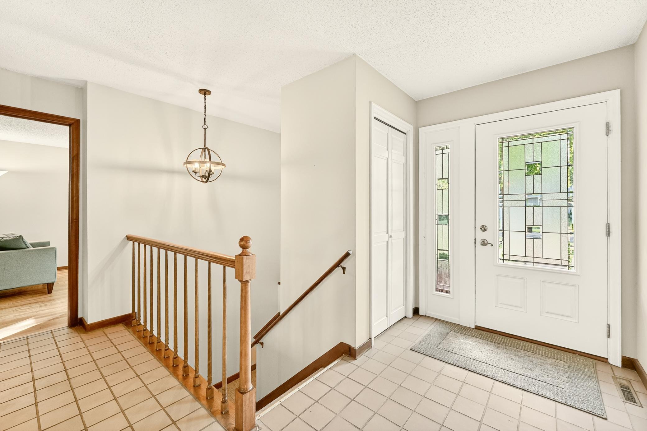 2117 Telemark Lane Northwest Rochester, MN 55901 - Photo 7 of 37