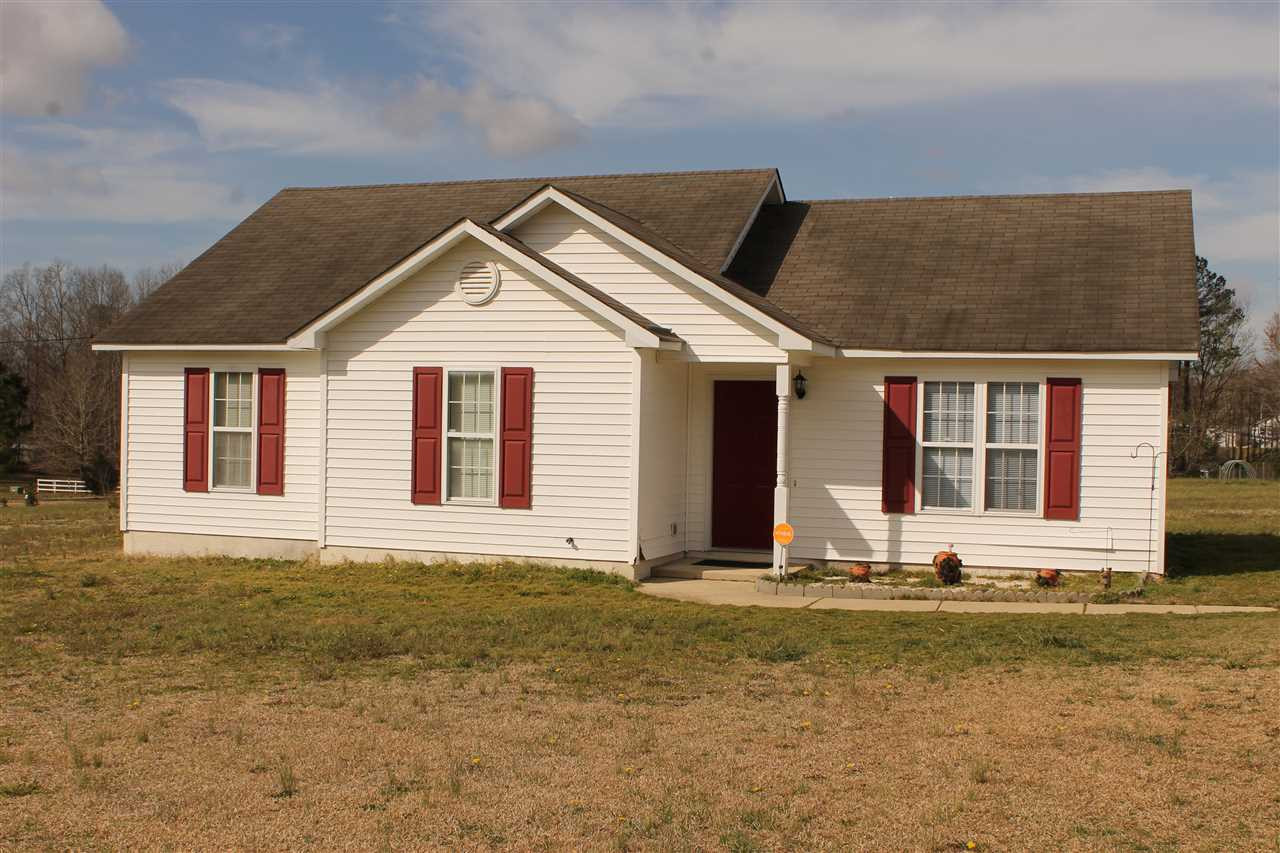 1887 Lynch Road Selma, NC 27576 - Photo 3 of 21 Photo 3