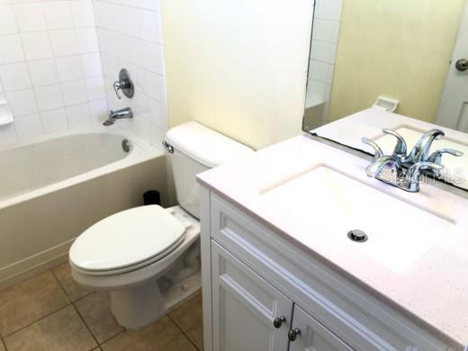 2520 Peekskill Road Valrico, FL 33594 - Photo 5 of 24