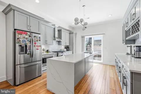 $590,000 | 2604 Reed Street, Philadelphia, PA 19146