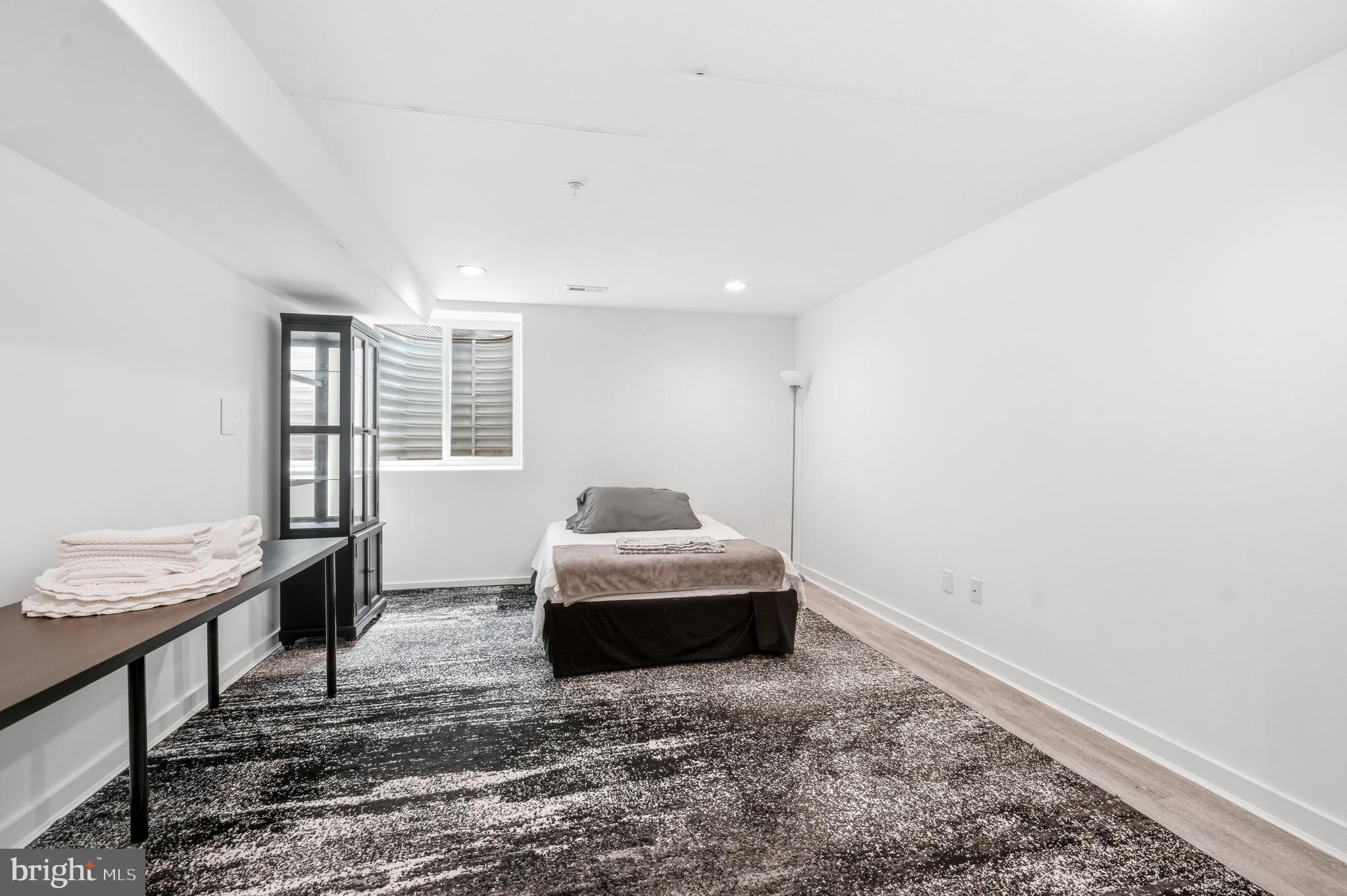 2604 Reed Street Philadelphia, PA 19146 - Photo 40 of 46