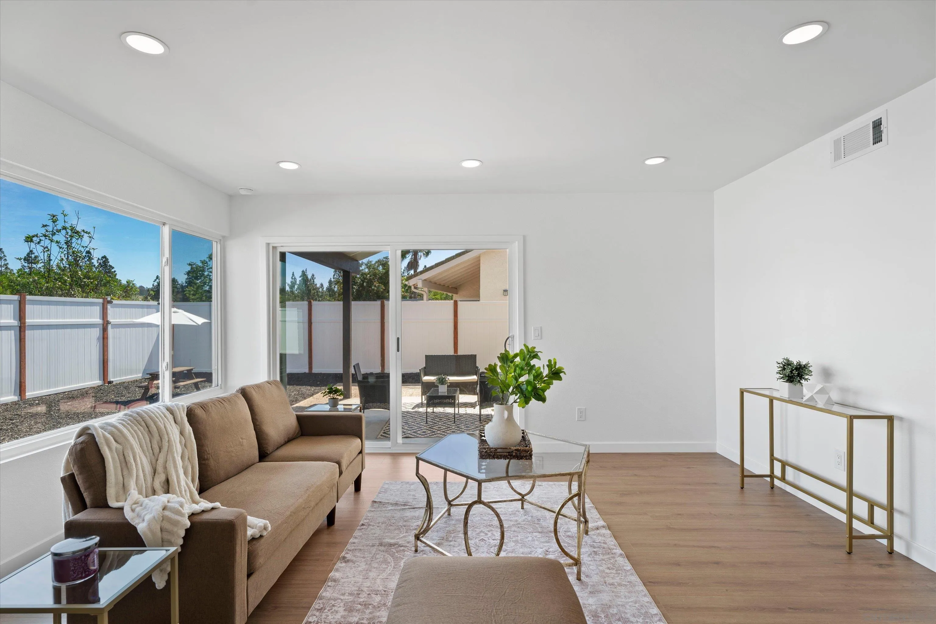 13111 Tobiasson Road Poway, CA 92064 - Photo 4 of 26